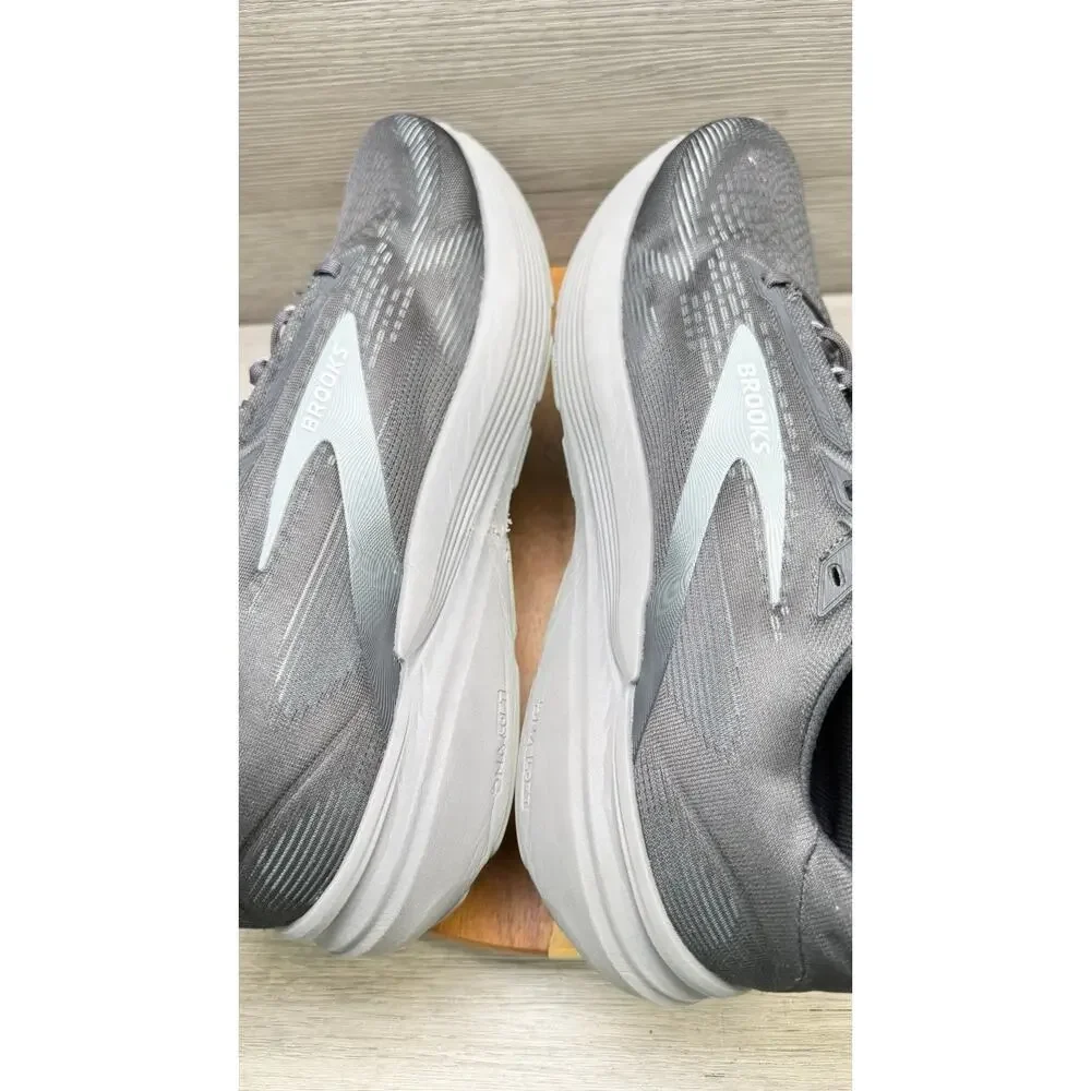Brooks Revel 8 Running Shoes Primer/Blackened Pearl 110468. Mens 14